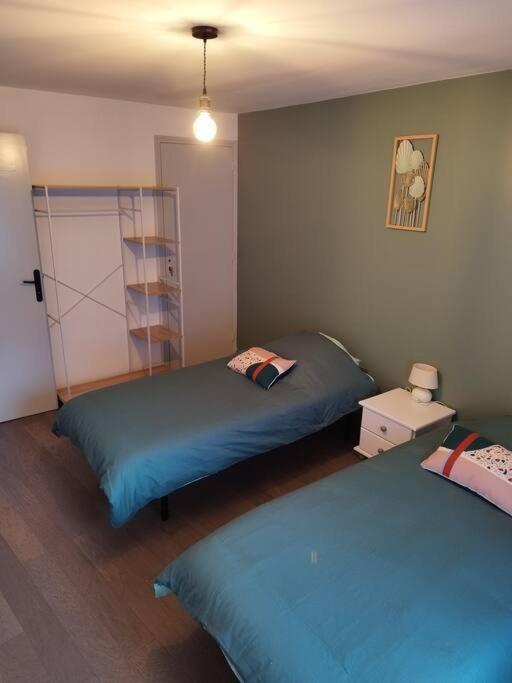 Location Saisonniere Cravant 89460 * Deux Rivieres
