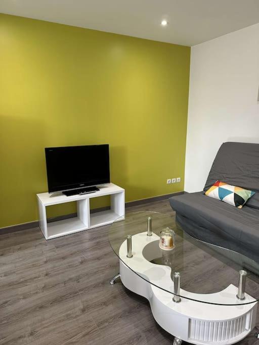 Hébergement de vacances Location Saisonniere Cravant 89460 Deux Rivieres